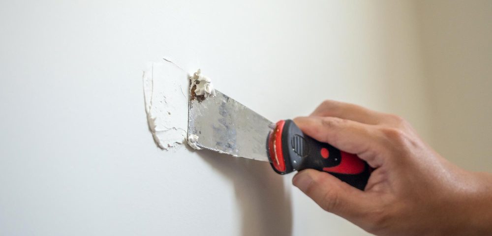 guide pratique et astuces pour reboucher un trou dans un mur