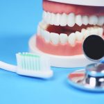 Les habitudes qui contribuent à une meilleure santé bucco-dentaire